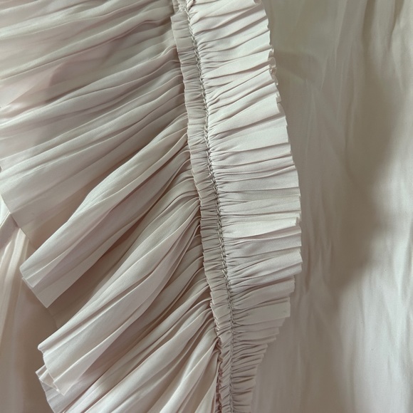 Super cute summer blouse! - Picture 2 of 4